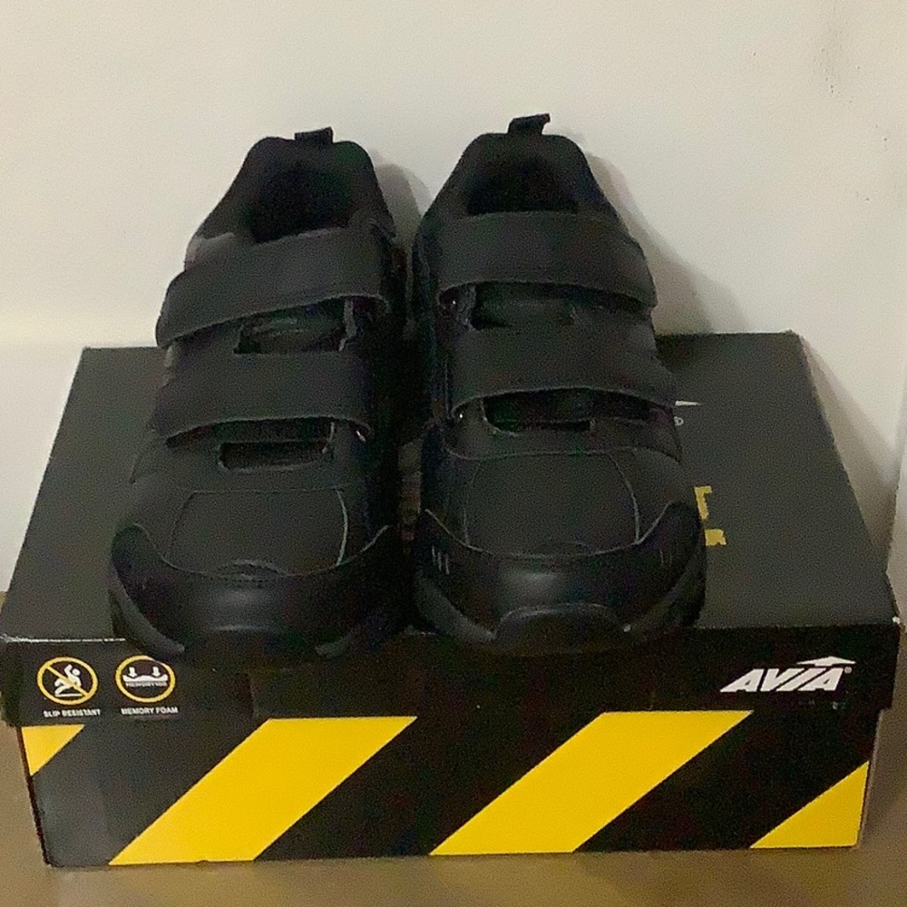 Avia men’s wide shoes